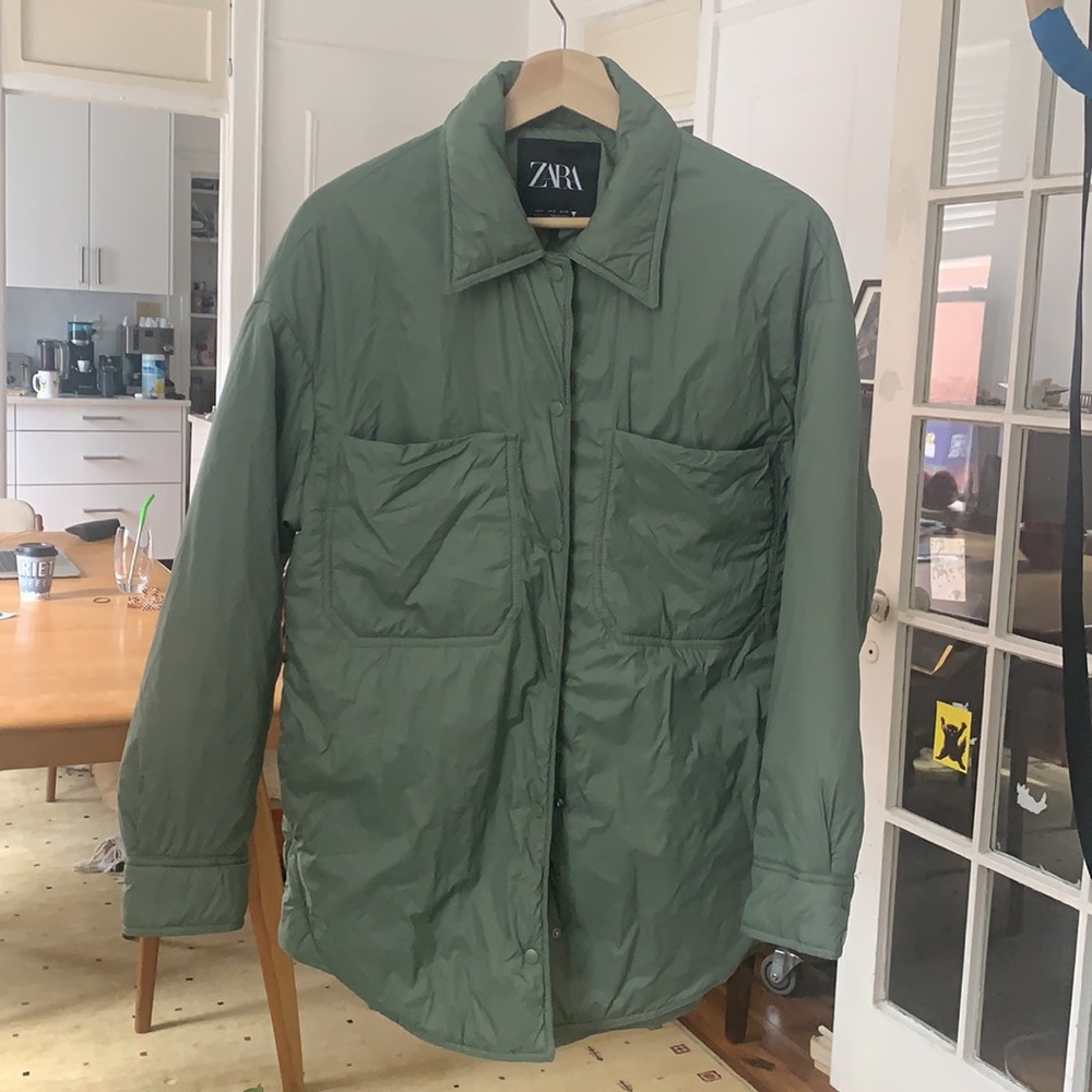 ZARA Puffer / Overshirt Jacket Olive Green